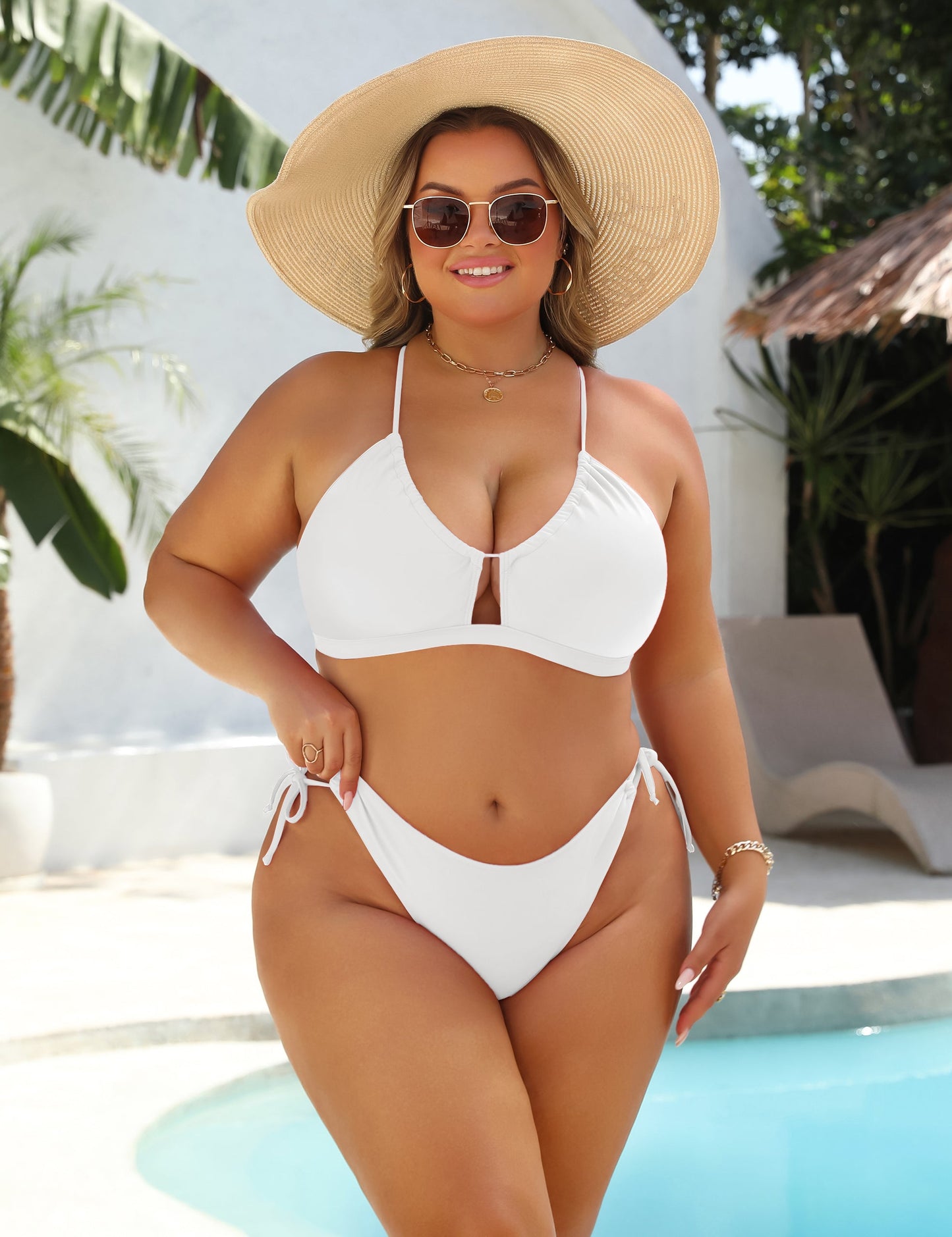 Christina | Justerbart bikinikit som slimmar figuren