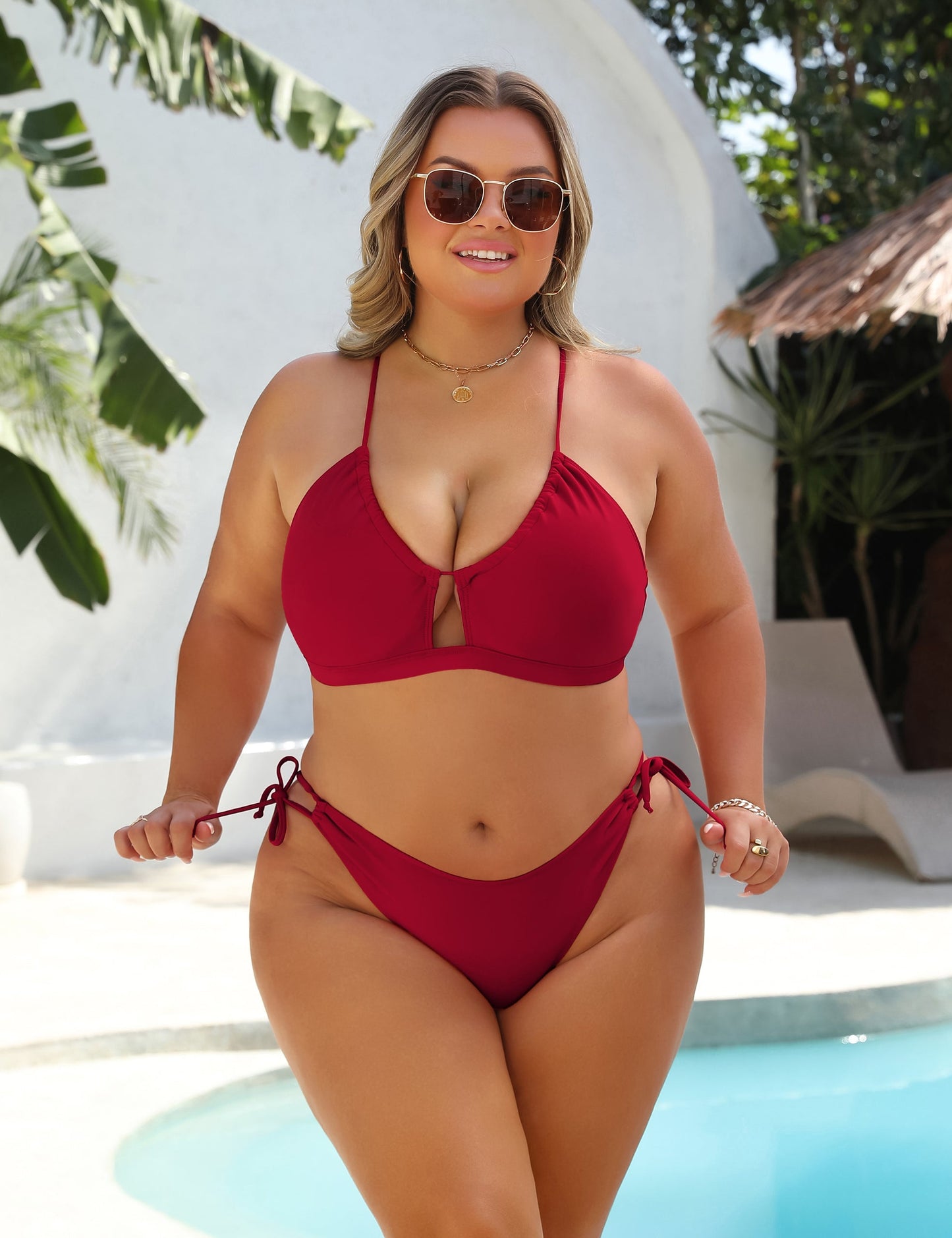Christina | Justerbart bikinikit som slimmar figuren