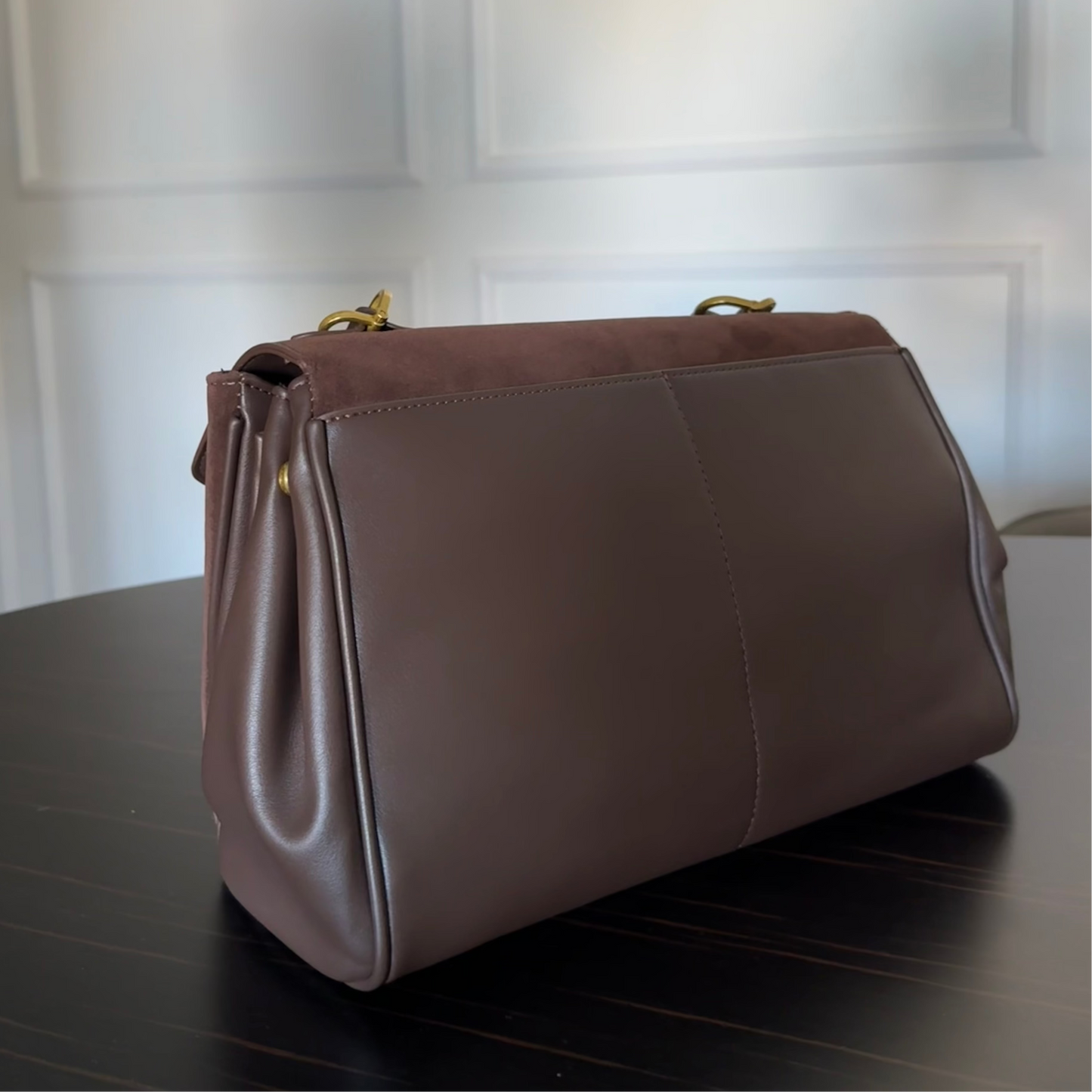 ALMA | Genuine Leather